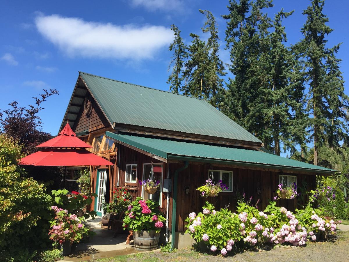 Bond Ranch Retreat Hotel Sequim Exterior photo